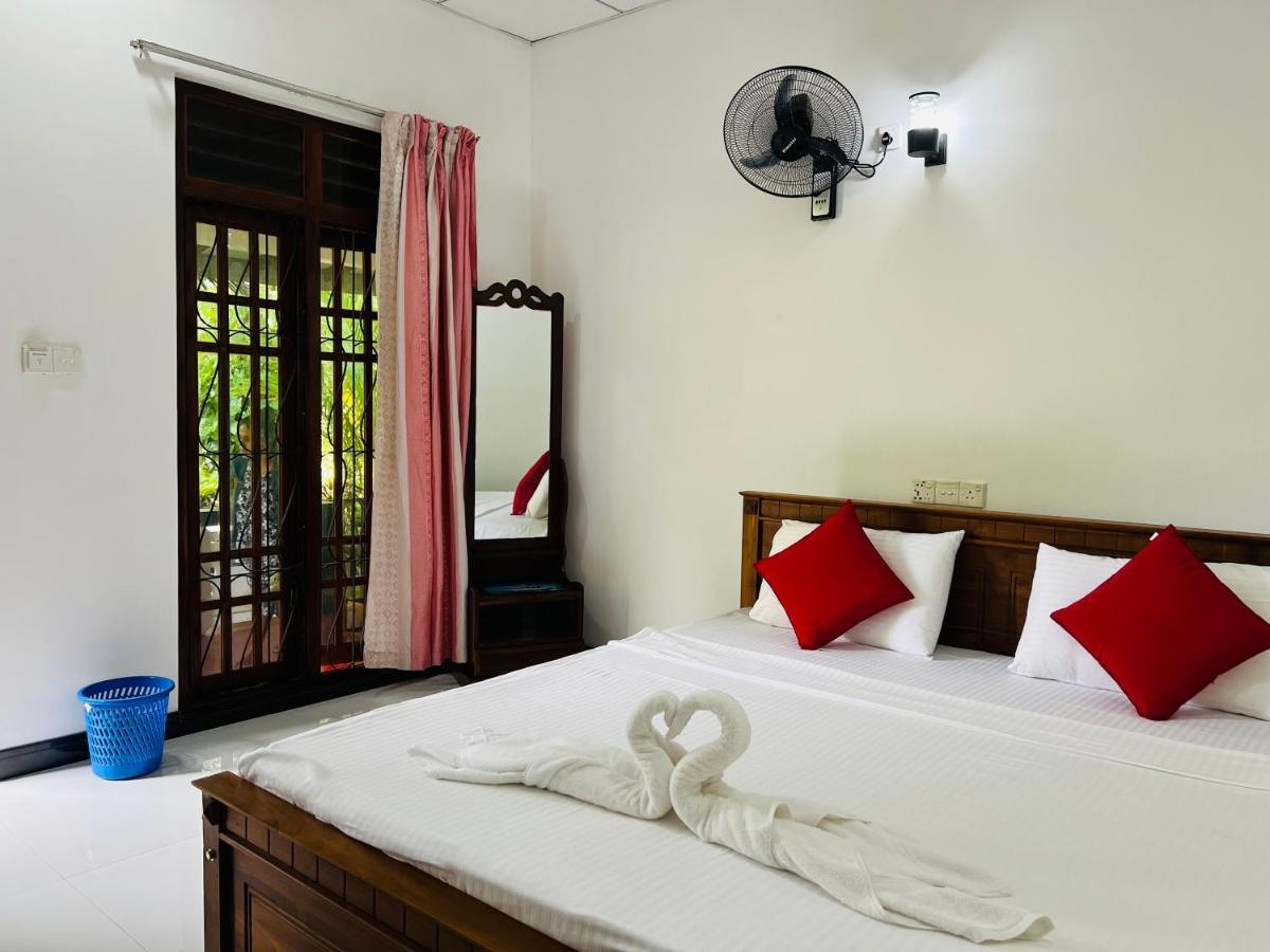 Sigiri Budget Homestay Sigirîya Extérieur photo